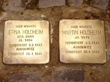 | Stolpersteine Erna und Martin Holdheim |