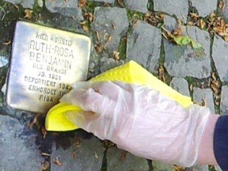 Foto: spd-zehlendorf | Stolperstein Ruth-Rosa Benjamin |